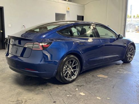 Used 2023 Tesla Model 3 Standard Range RWD image 4
