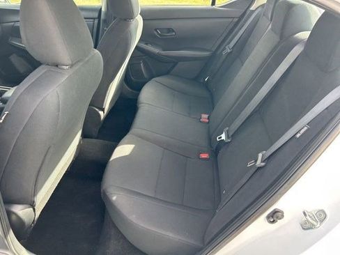 Used 2024 Nissan Sentra S image 33