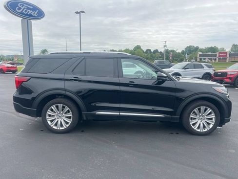 Used 2025 Ford Explorer Platinum w/ LUX Leather Package AWD/4WD image 7