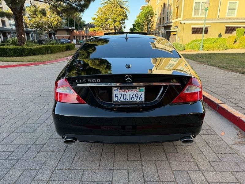Used 2006 Mercedes-Benz CLS 500 image 12