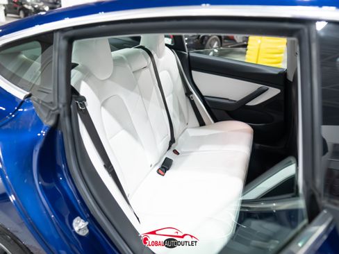 Used 2019 Tesla Model 3 Long Range image 18