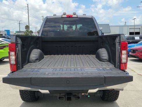 Used 2022 Ford F350 Lariat w/ Chrome Package AWD/4WD image 14