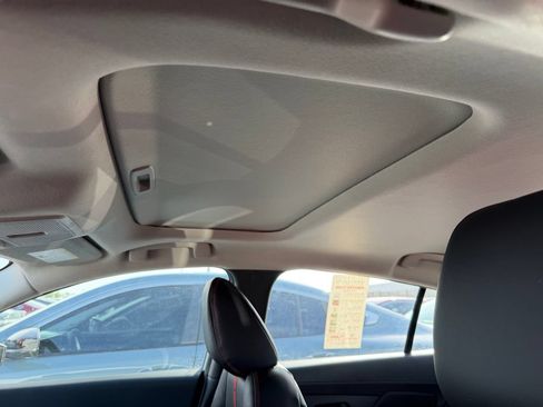 New 2026 Nissan Sentra SR w/ SR Premium Package FWD image 21