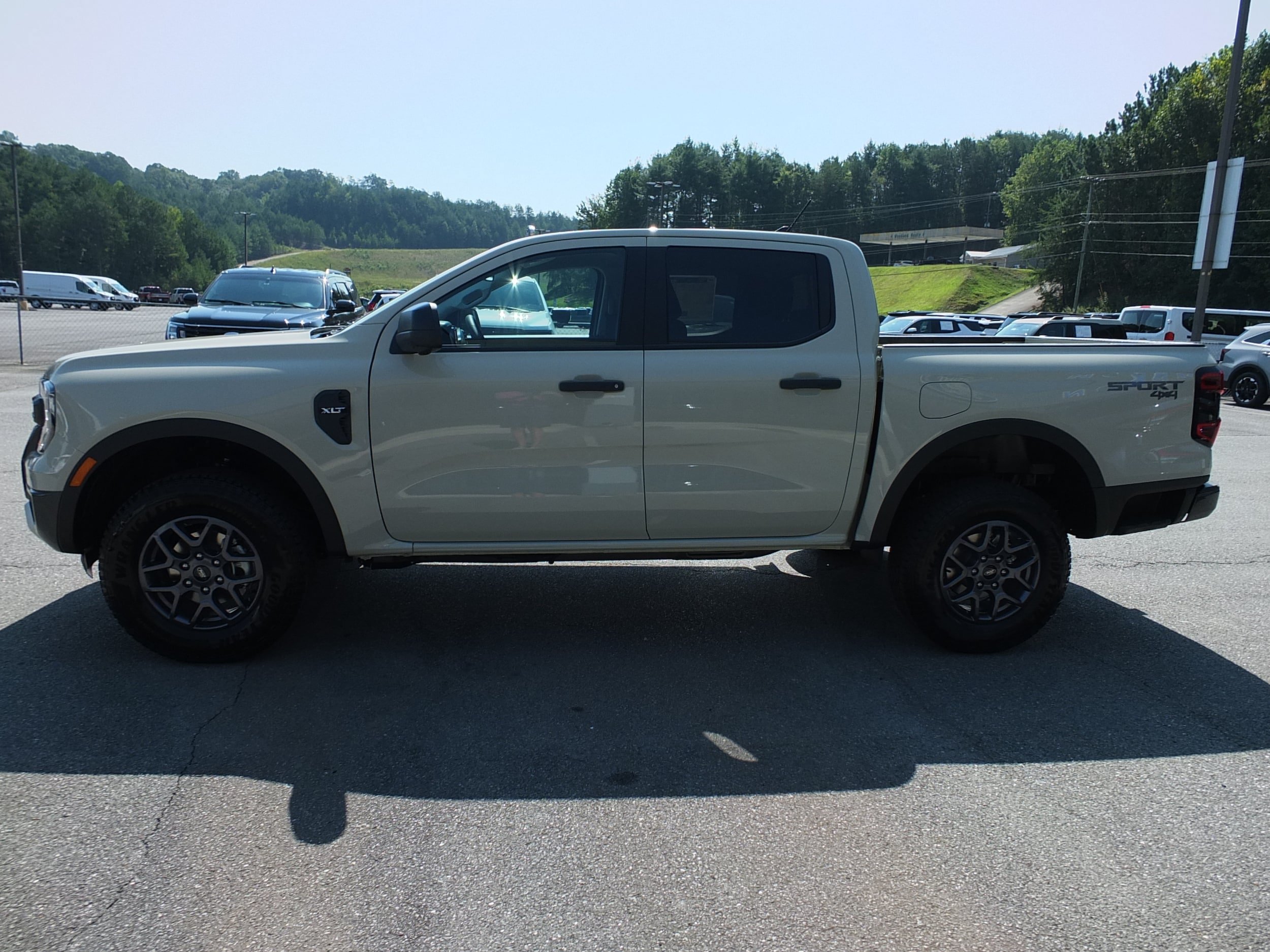New 2026 Ford Ranger XLT w/ Technology Package AWD/4WD image 6