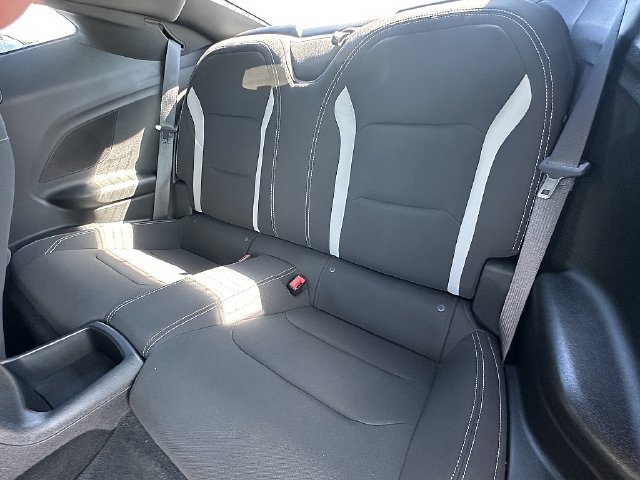 Used 2018 Chevrolet Camaro LT RWD image 11