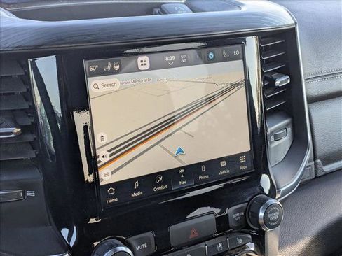 Used 2024 RAM 1500 Laramie image 14