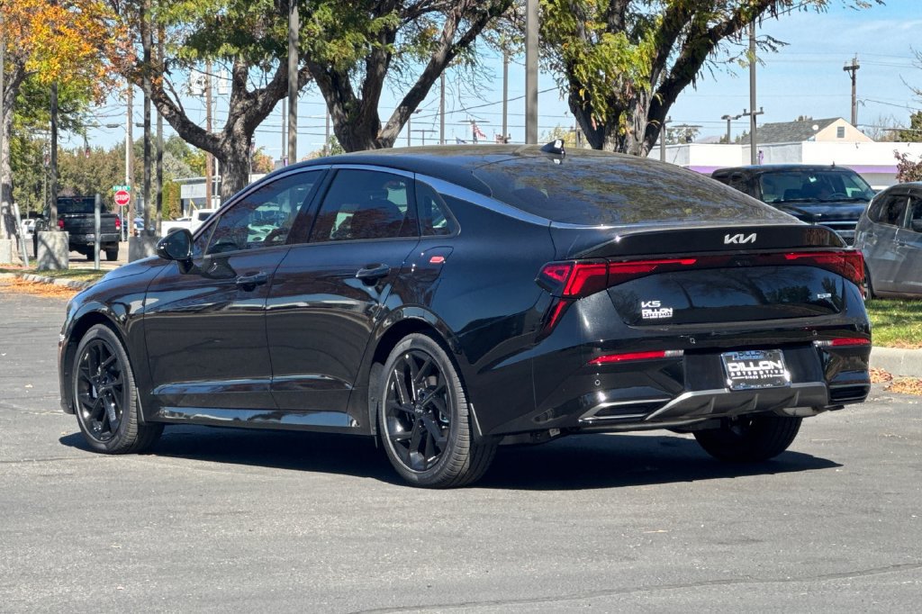 New 2027 Kia K5 GT-Line AWD/4WD image 9