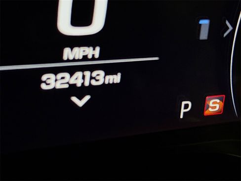 Used 2020 Chevrolet Camaro SS image 4