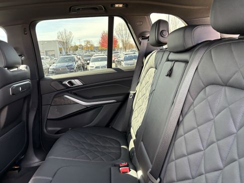 Certified 2024 BMW X5 xDrive40i w/ M Sport Package image 32