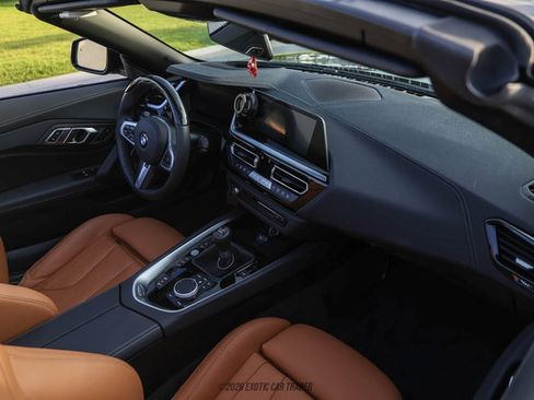Used 2026 BMW Z4 M40i w/ Premium Package RWD image 50