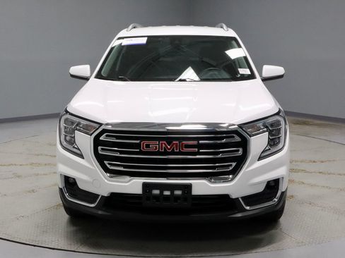 Used 2024 GMC Terrain SLT AWD/4WD image 6