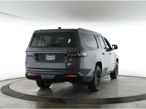 New 2026 Jeep Grand Wagoneer L Limited AWD/4WD image 7