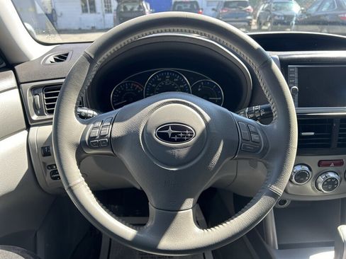 Used 2010 Subaru Forester 2.5X Limited image 14