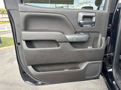 Used 2018 Chevrolet Silverado 1500 LT w/ All Star Edition RWD image 25