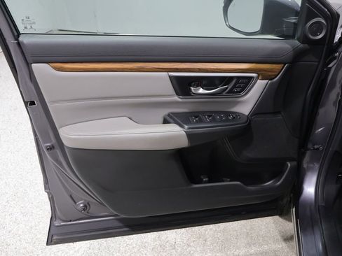 Used 2017 Honda CR-V EX-L image 13