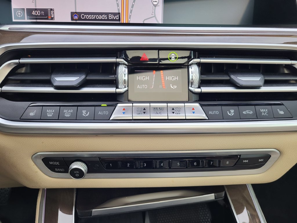 Used 2021 BMW X5 xDrive40i w/ Convenience Package AWD/4WD image 19
