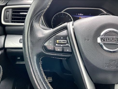 Used 2017 Nissan Maxima 3.5 SV FWD image 10
