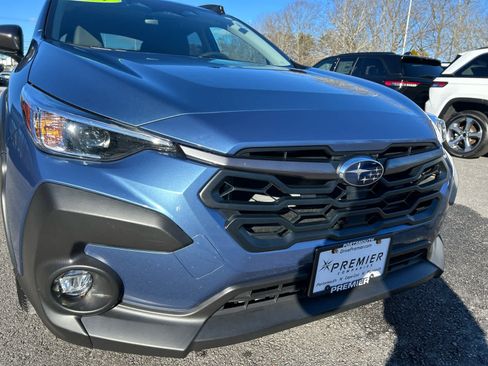 Used 2024 Subaru Crosstrek 2.0i Premium image 17