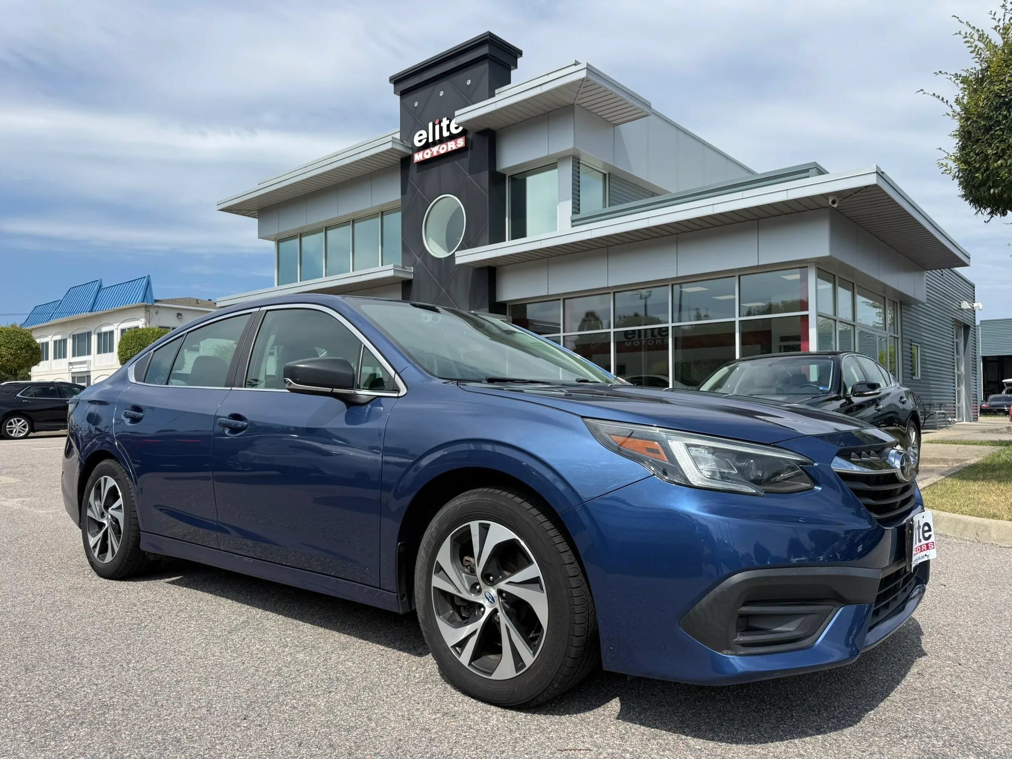 Used 2020 Subaru Legacy w/ Alloy Wheel Package AWD/4WD image 1