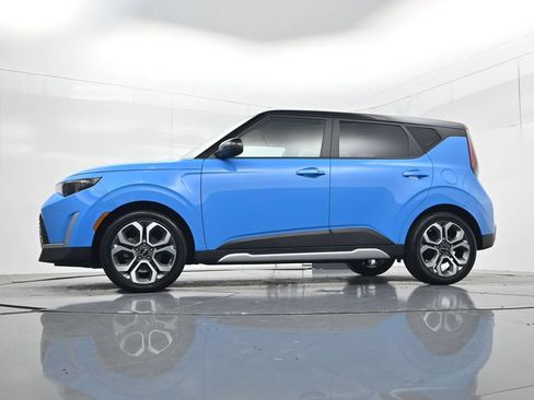 Certified 2025 Kia Soul EX FWD image 38