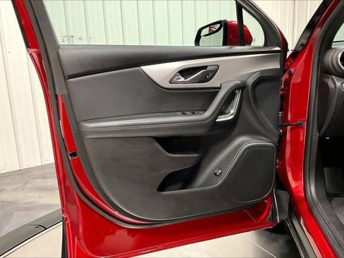 Used 2021 Chevrolet Blazer LT FWD image 23