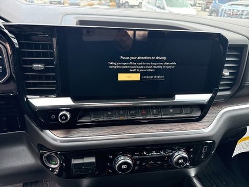 New 2026 GMC Sierra 1500 SLT w/ SLT Premium Package image 21