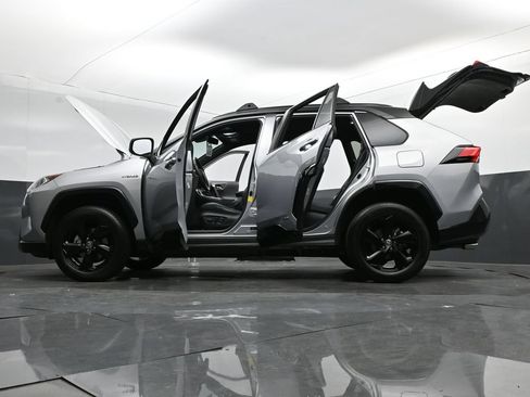 Used 2021 Toyota RAV4 XSE AWD/4WD image 54