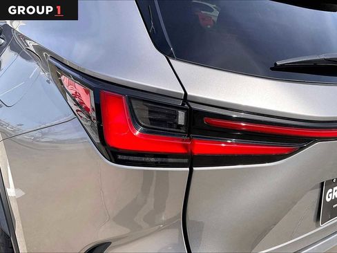 Used 2024 Lexus NX 250 FWD image 26