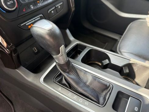 Used 2017 Ford Escape Titanium image 23