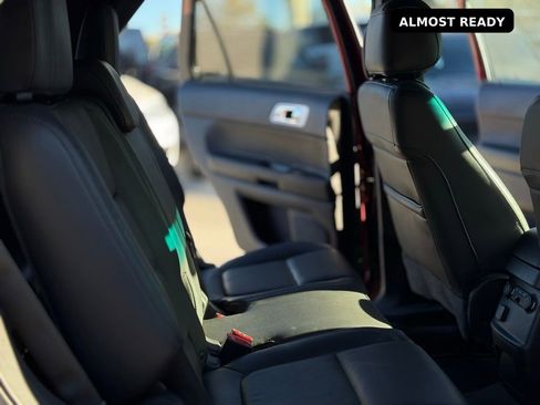 Used 2015 Ford Explorer XLT w/ Equipment Group 202B image 14