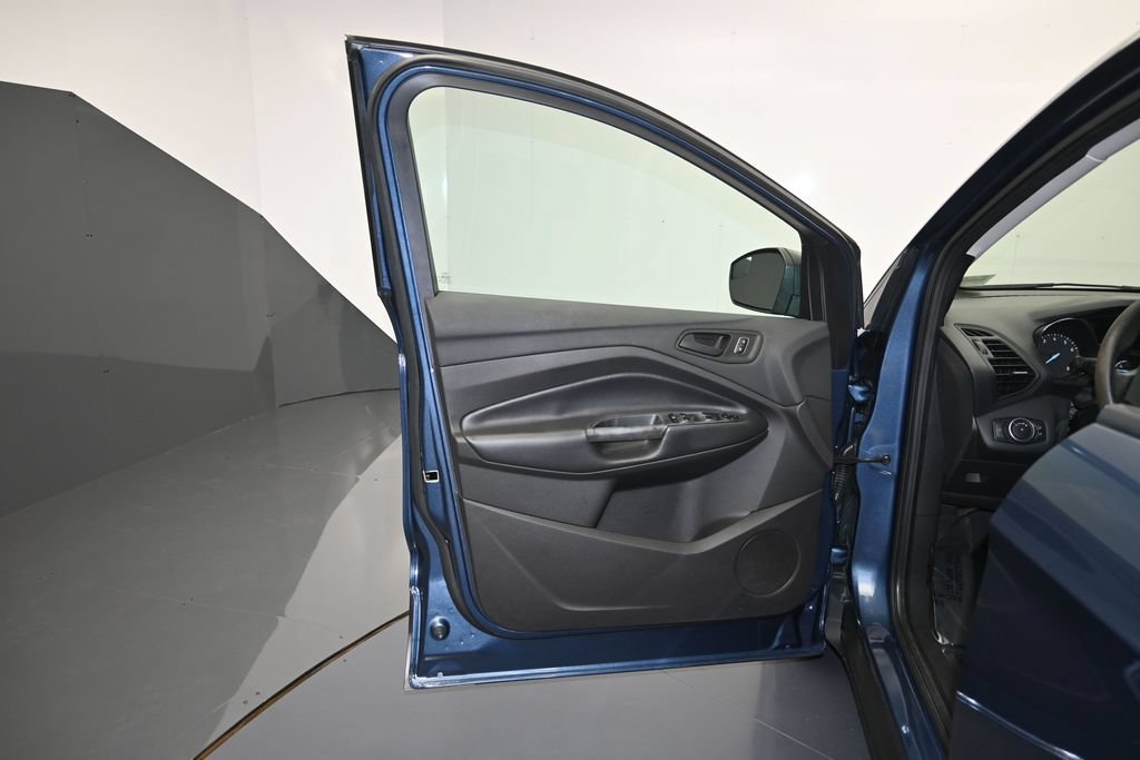 Used 2018 Ford Escape S FWD image 10