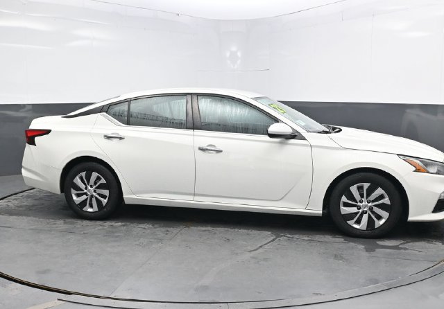 Used 2021 Nissan Altima 2.5 S FWD image 9