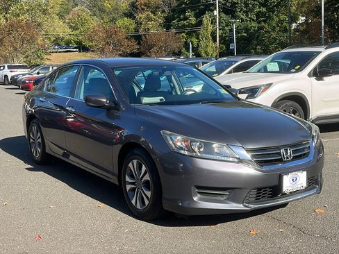 Used 2015 Honda Accord LX image 2