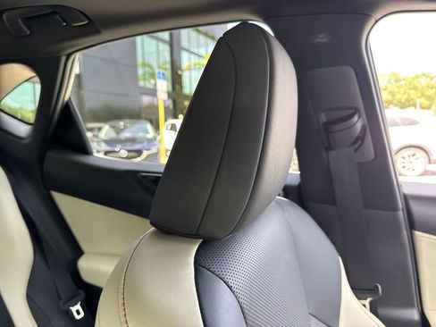 Used 2024 Lexus NX 250 FWD image 20