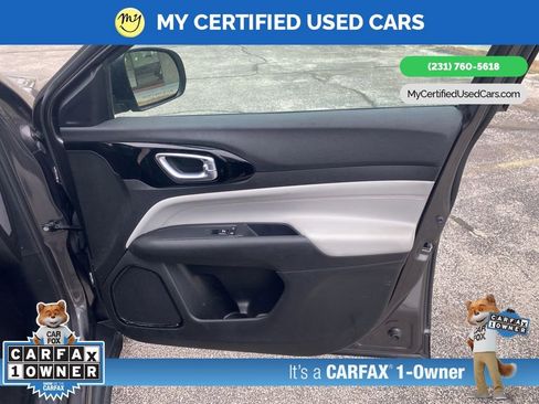 Used 2023 Jeep Compass Limited AWD/4WD image 19
