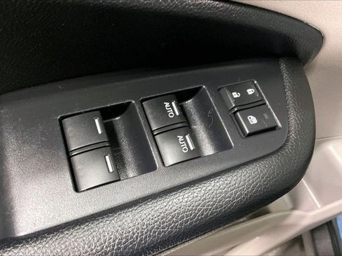 Used 2020 Honda Pilot Elite image 40