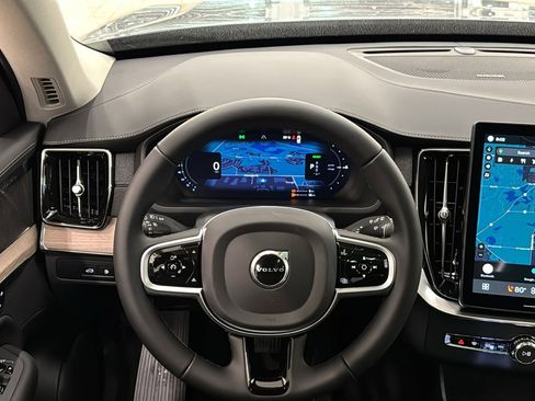 New 2026 Volvo XC90 T8 Plus w/ Protection Package Premier image 12