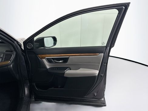 Used 2017 Honda CR-V Touring image 34