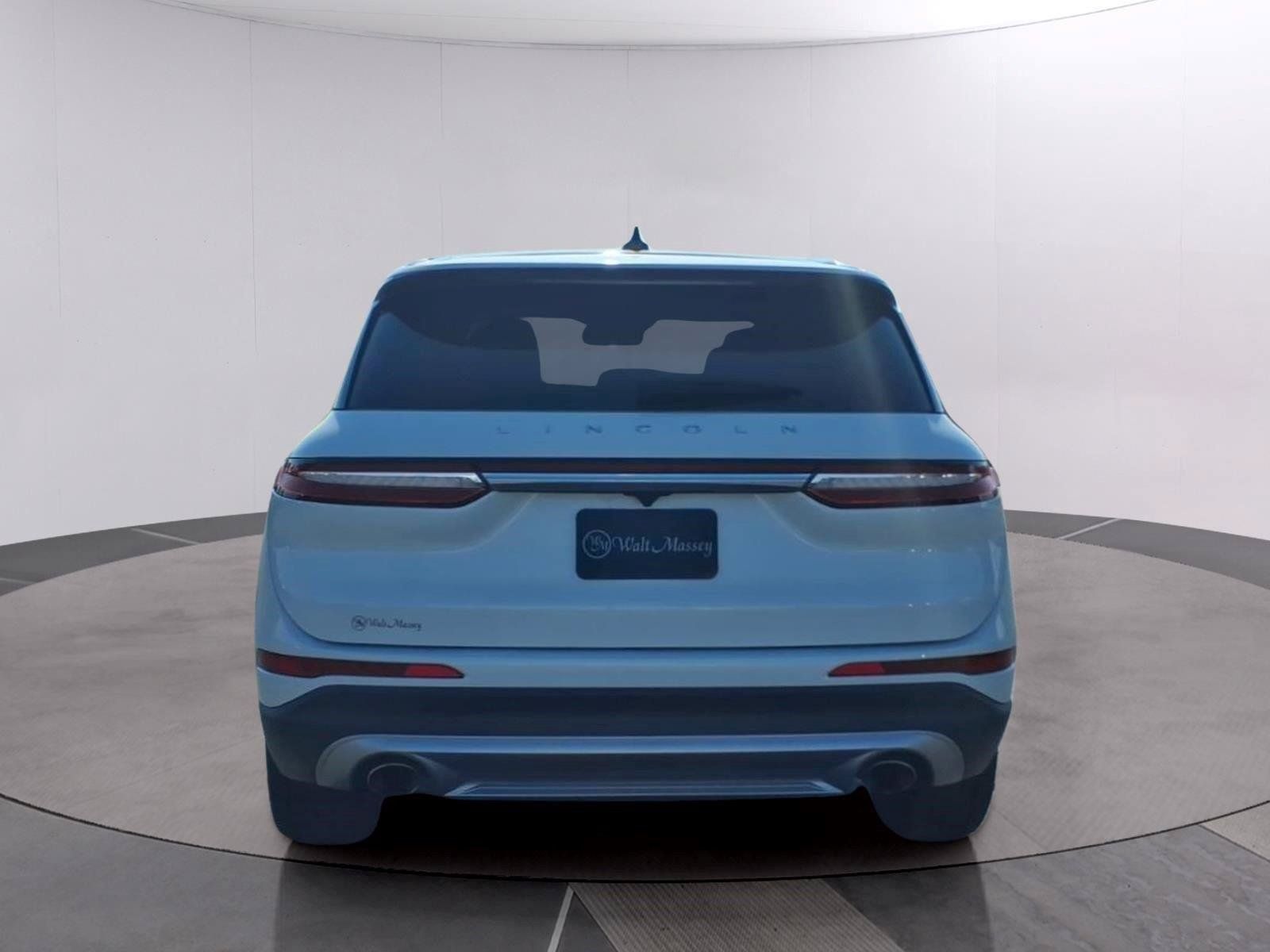 Used 2022 Lincoln Corsair Reserve w/ Elements Package FWD image 4