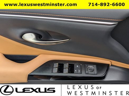 Certified 2025 Lexus ES 350 image 18