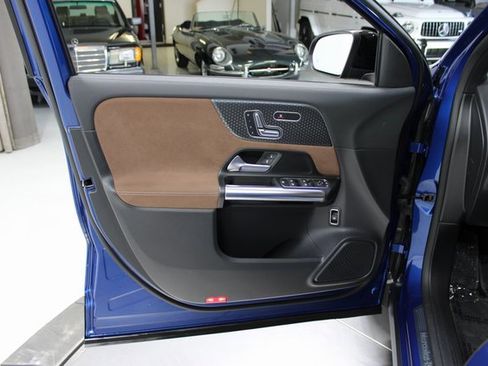 Used 2024 Mercedes-Benz GLA 250 image 41