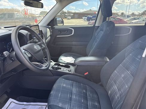 Used 2023 Ford Bronco Sport Heritage image 13