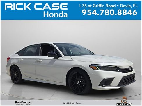 Used 2023 Honda Civic Sport image 1