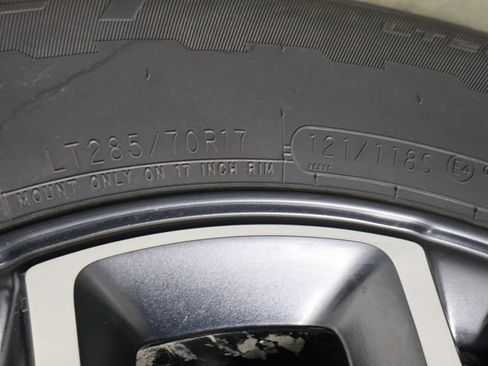 Used 2019 Jeep Wrangler Rubicon w/ LED Lighting Group image 38