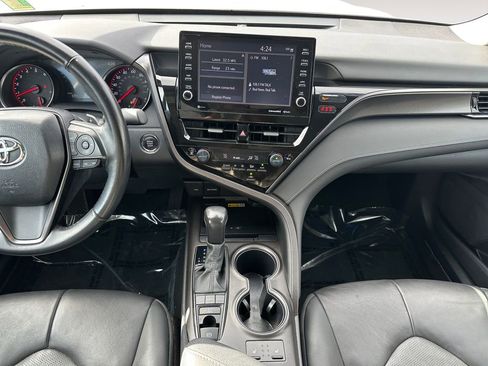 Used 2024 Toyota Camry XSE FWD image 11