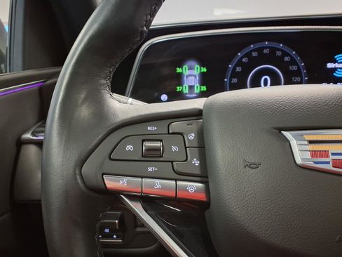 Certified 2024 Cadillac Escalade Sport AWD/4WD image 31
