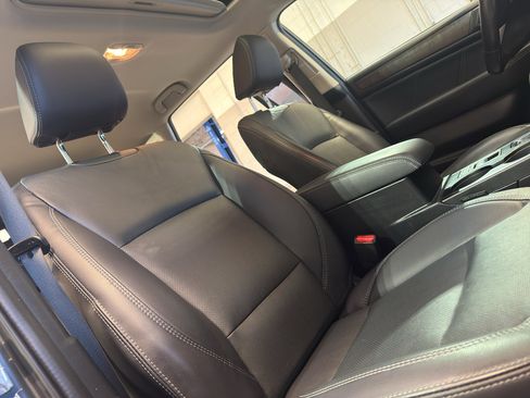 Used 2018 Subaru Outback 2.5i Limited AWD/4WD image 22