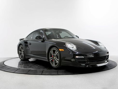 Used 2011 Porsche 911 Turbo AWD/4WD image 9
