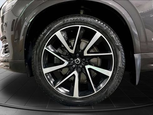 Certified 2023 Volvo XC90 B6 Plus w/ Protection Package Premier AWD/4WD image 12