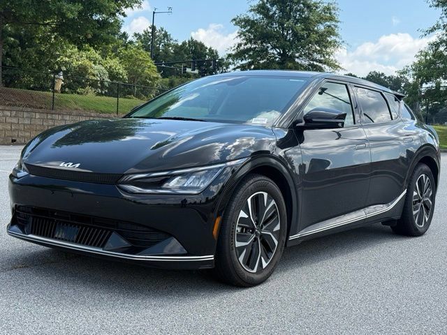 Used 2022 Kia EV6 Wind AWD/4WD image 2